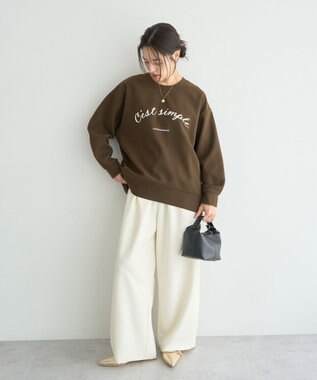 YECCA VECCA 起毛ロゴプルオーバー Brown