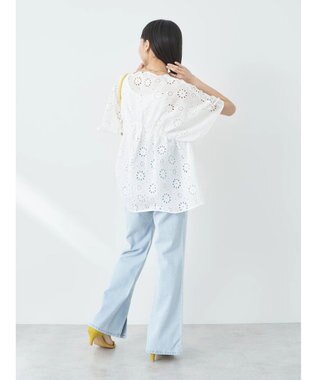 earth music&ecology コットンレースＶネックブラウス Off White