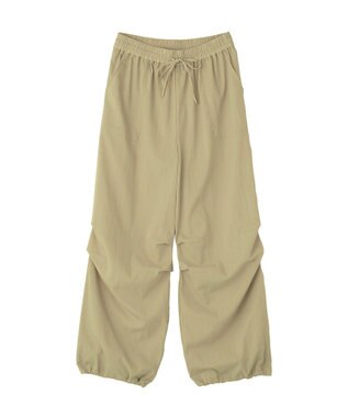 Green Parks 表面感サテンタックパンツ Khaki