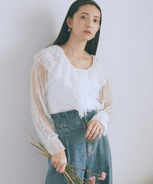 earth music&ecology ＳＥＴ２点ラッフルレースブラウス＋キャミソール Off White