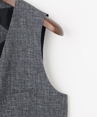 JOSEPH ABBOUD 【多機能シリーズがさらに薄く新開発】ライトウェーブライト ベスト グレー系2