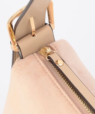 LA BAGAGERIE 【maison vert】 【チェーンチャーム・ミニポーチ付き】2WAYベルトワンショルダー ベージュ