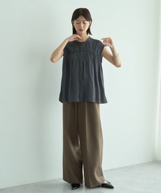 YECCA VECCA ドット柄ギャザーブラウス Camel