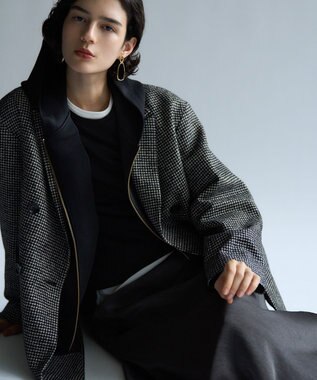 23区 オーバルトップ イヤリング ゴールド系