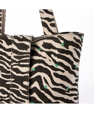 UNBILLION カカトゥ kakatoo / ハートエンブロイダリートート ゼブラ