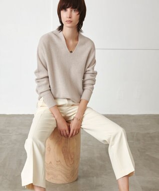 BEIGE， SABRES / ストレートパンツ Ecru