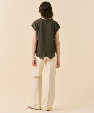 BEIGE， 【WEB限定・洗える】MELISSA / バックシフォンスキッパー半袖トップス Khaki