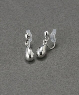 Phoebe 〈金属アレルギー対応/痛くないシリーズ〉スイングドロップライトフィットイヤリング　シルバー/ニッケルフリー シルバー