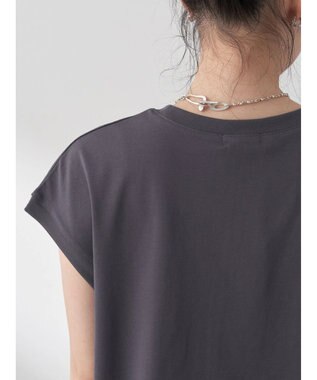 earth music&ecology ＴＥＲＲＥ　ＢＡＴＴＵＥ　フレンチＴ Charcoal Gray