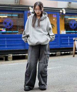 WEGO 【ユニセックス着用ITEM/裏起毛】バルーンクロップドグラフィックプルパーカー 杢グレー