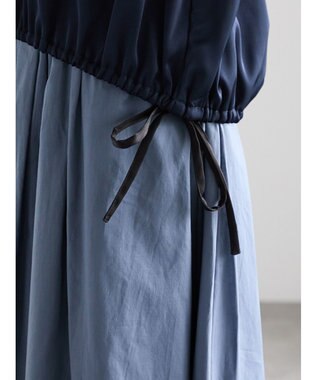 Te chichi サテンサイドリボンブラウス ネイビー