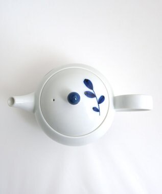 たち吉 【たち吉】青い花 ポット〈1個〉　波佐見焼 ホワイト×ブルー