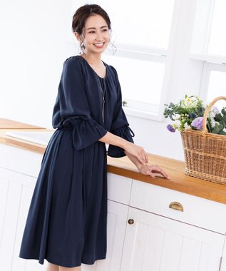 Tiaclasse 【洗える】女性らしさ引き立つリボン袖ギャザーワンピース ネイビー