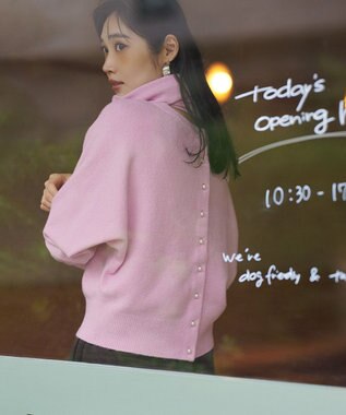 UNFILO L 【前後着用 可能】ふわふわニット 2WAY パールボタンカーディガン ピンク