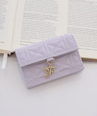 Maison de FLEUR キルティングカードケース