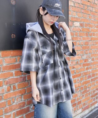 WEGO 【ユニセックス着用ITEM/MLサイズ展開】オンブレチェックフードシャツ（SS） ブラックチェック1