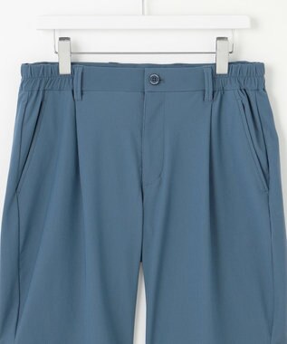 23区GOLF 【MEN】機能に優れた新素材「AIR TOOL」ワンタックショートパンツ サックスブルー系