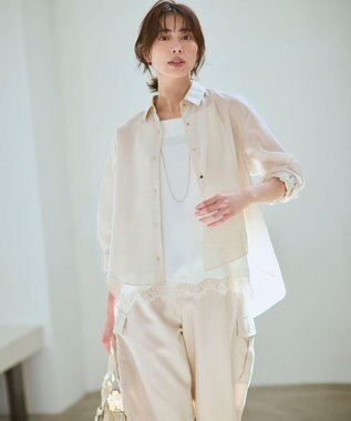 23区 サテンレースキャミソール アイボリー系