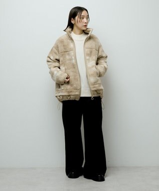 Green Parks スタンドボアジャケット Beige