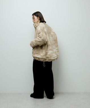 Green Parks スタンドボアジャケット Beige