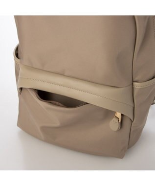 UNBILLION カシュカシュ cachecache / メタルファスナーナイロンリュック オーク