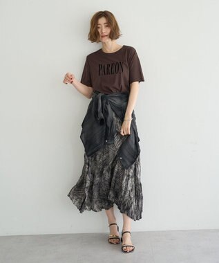 YECCA VECCA フロッキーロゴTee Brown