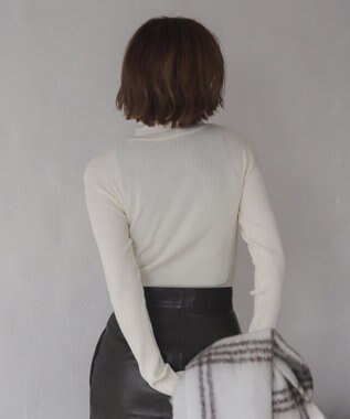 WEGO 【2025年秋冬新作】リブタートルニット ホワイト