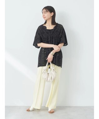 earth music&ecology コットンレースＶネックブラウス Off White