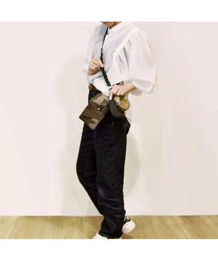 UNBILLION cachecache バンジーコードナイロンスマホショルダー カモ