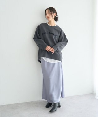 YECCA VECCA 起毛ロゴプルオーバー Charcoal Gray