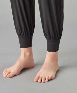 Chacott ZEN ジョガーパンツ ブラック