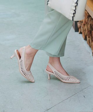 Tiaclasse 【小倉優子さん着用・フラット&ヒール2TYPE】ケージデザインシアーパンプス ヒール：アイボリー