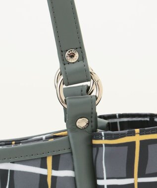 Y'SACCS ドローイングチェックトートバッグ グレー