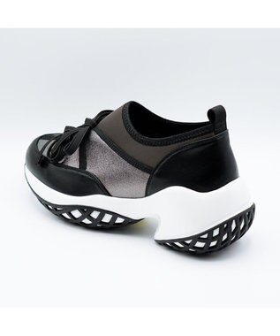 APOM ウォーターレジストプラットフォームリボンスニーカー エタン