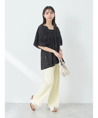 earth music&ecology コットンレースＶネックブラウス Off White