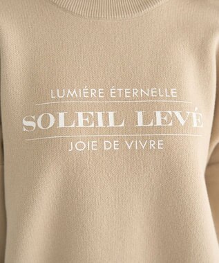 earth music&ecology 【洗濯機洗い可】スウェットライクロゴニットプルオーバー ライトベージュ