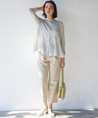 組曲 ナローストラップサンダル ホワイト系