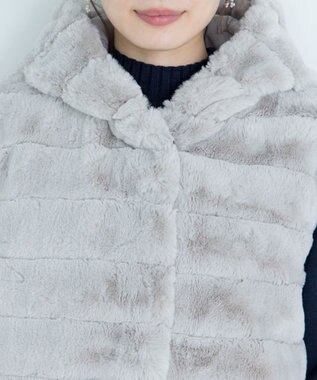 Tiaclasse 【2WAY】着回し自由のリバーシブルキルトフェイクファーベスト グレー