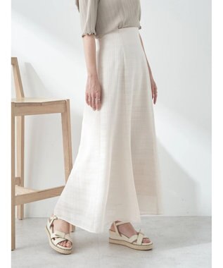 earth music&ecology シアーチェックフレアスカート Ivory