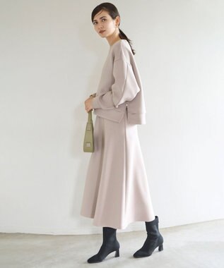 UNFILO 【新色登場】BEAUTY FORM JERSEY セミフレアスカート グレージュ