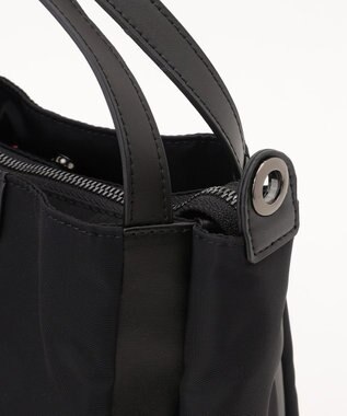 Y'SACCS 【大人のおしゃれ手帖10月号掲載】市川実和子×Y'SACCS　ナイロンすっきりミニマムトート ブラック