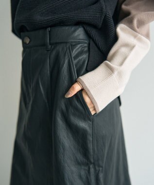 YECCA VECCA レザーライクマーメイドスカート Black