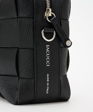 IACUCCI ＜GISELe 10月号掲載＞ベルタ S CERVO ブラック