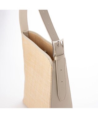 UNBILLION カシュカシュ cachecache / 雑材風アシンメトリートート アイボリー