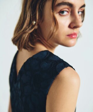 GRACE CONTINENTAL ローズレースドレス ネイビー