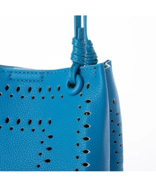 UNBILLION kakatoo パンチングスクエアトート ブルー