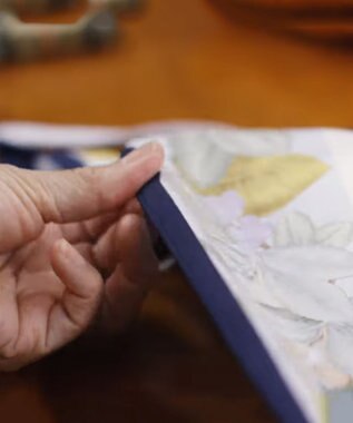 Marca ＜春の新色！＞【Marcaオリジナル】パフュームボトル  大判 シルクツイル スカーフ ローズ