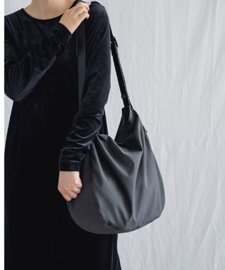 Atelier nuu ssent トートショルダー