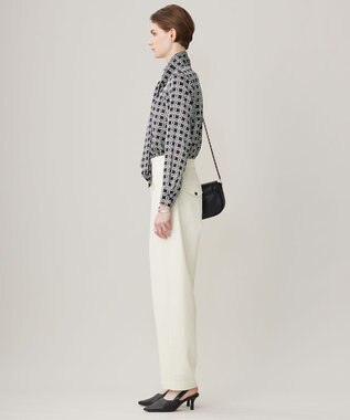 ICB 【洗える】T/Wベネシャンストレッチ カーブパンツ アイボリー系