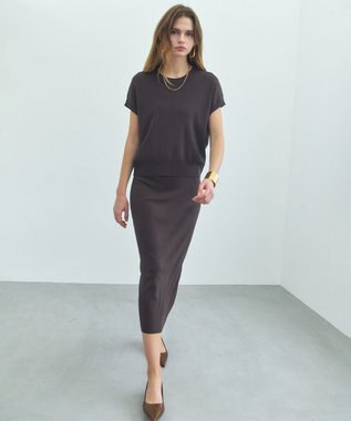 BEIGE， 【ロングセラー】LAURA / ストレッチ ドロップショルダーニット Brown